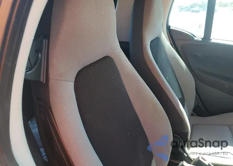 2009 Smart Fortwo Pure z USA, uszkodzony, nr VIN WMEEJ31X79K314179